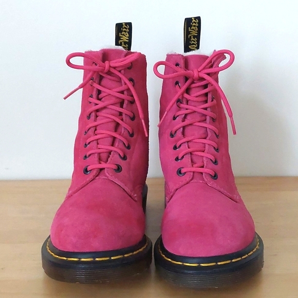 Dr. Martens Serena pink suede leather boots - Picture 2 of 16
